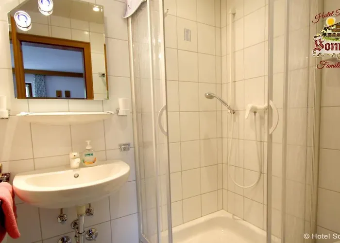 فندق Hotel-gasthof-sonneck